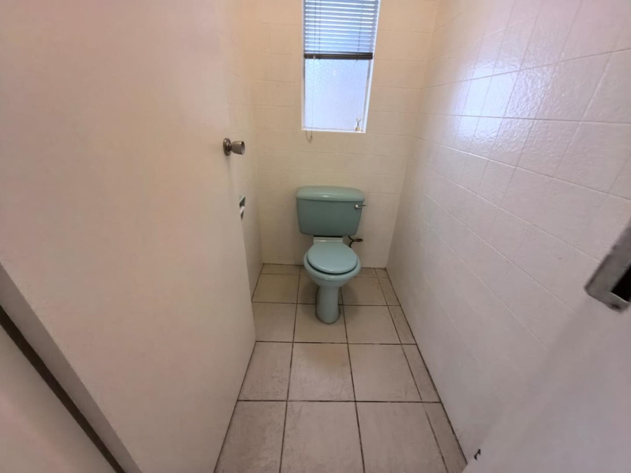 4 Bedroom Property for Sale in Monument Heights Northern Cape